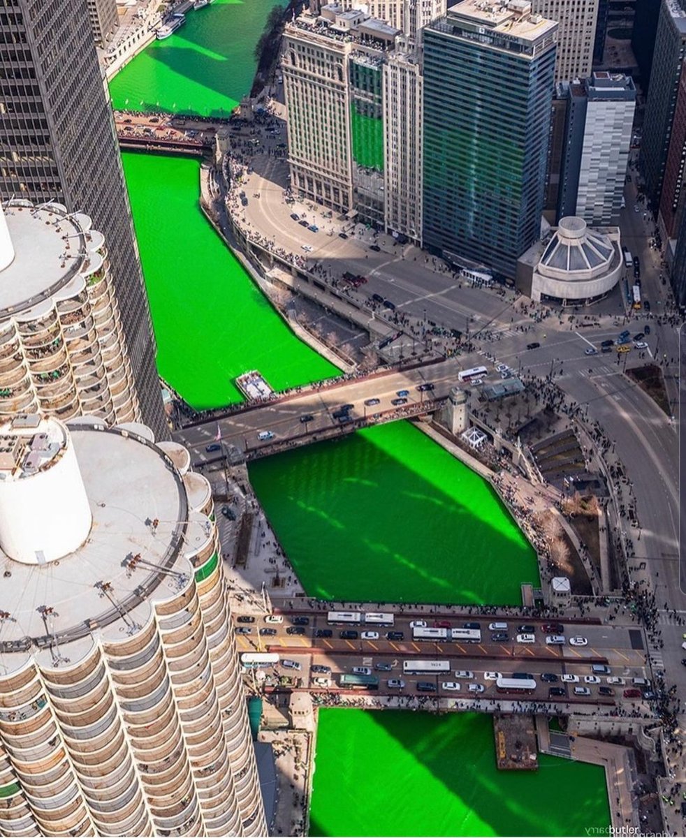 inmyItalianshoe's tweet photo. San Patrick a Chicago
๐๐บ๐
#Chicago #SPatrick #SaintPatrick #saintpatrick๐ #SaintPatrickday #greenriver https://t.co/0LjDwnzU0r