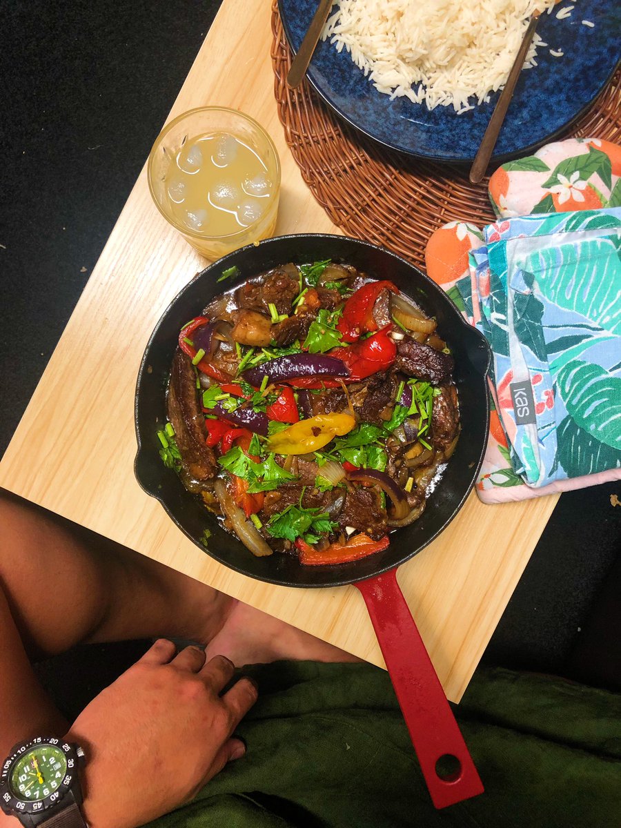 mapmakerdavid's tweet photo. I like making lomo saltado once a week. :) #midnightcraving #mealmaker https://t.co/I2PXmhAFD0