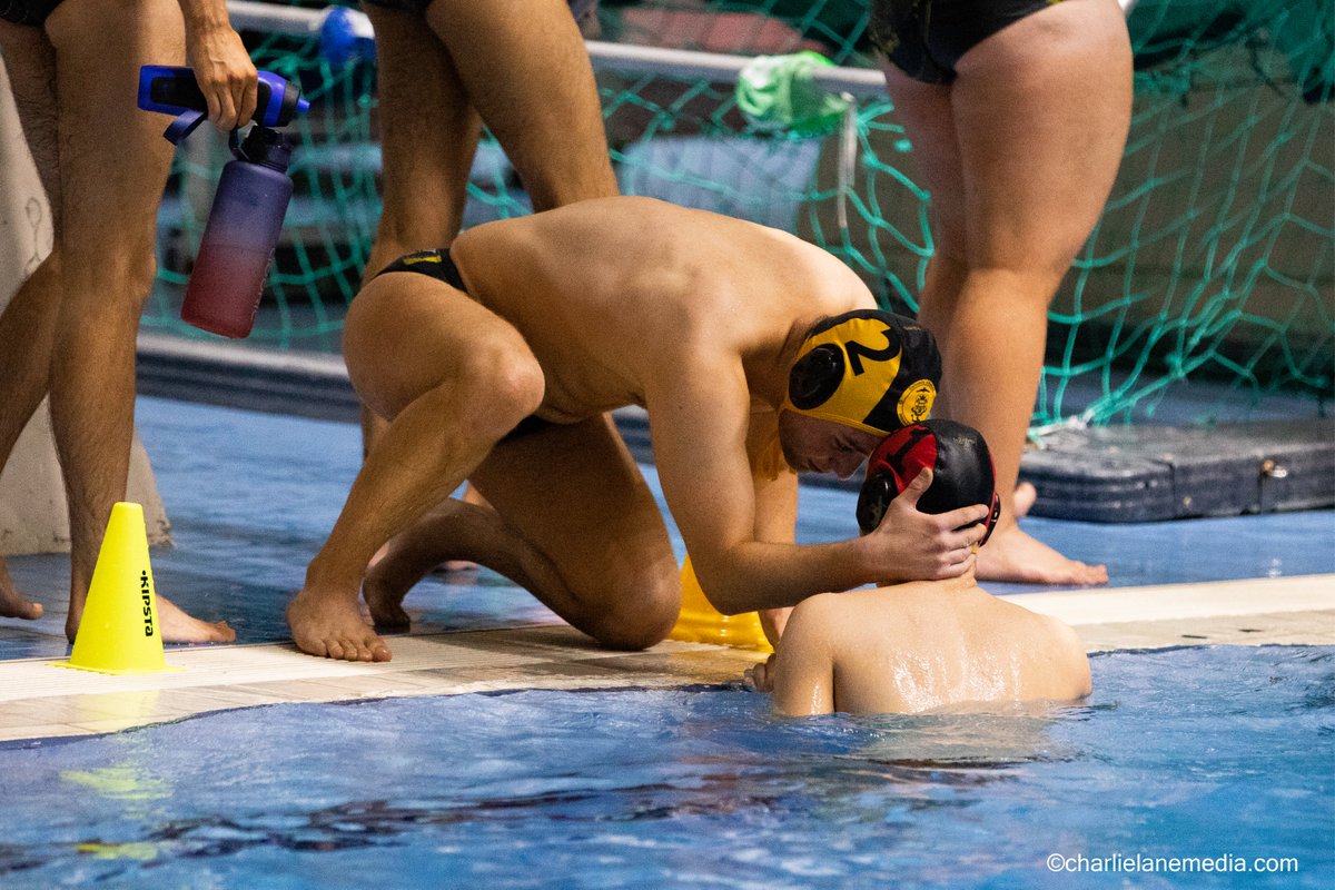 Varsity Day 1 ✅

We've had an amazing start to Varsity with great work from both our Water Polo teams in their fixtures at Ponds Forge yesterday. No points so far but there's still plenty more to play for with our Snowsports events taking place today! Who will come out on top?