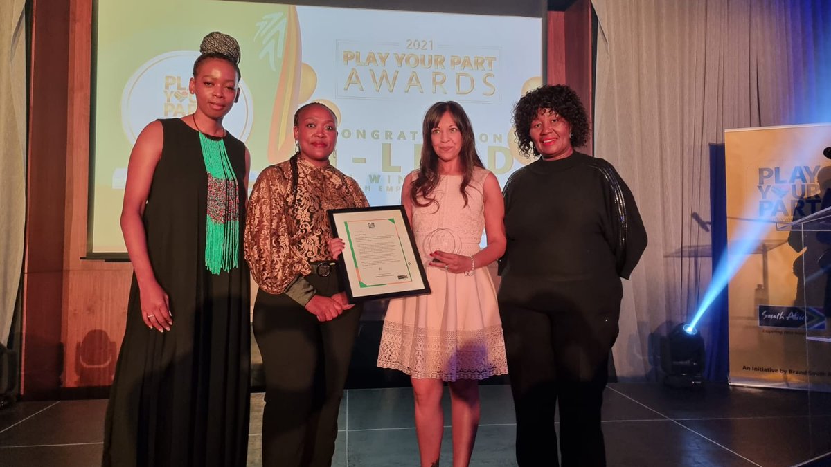 PlayYourPartSA's tweet image. Moving our nation forward! Congratulations  @ileadselfdefens on winning the Women Empowerment Award of the Year. 

Thank you for playing part. #PlayYourPartAwards21