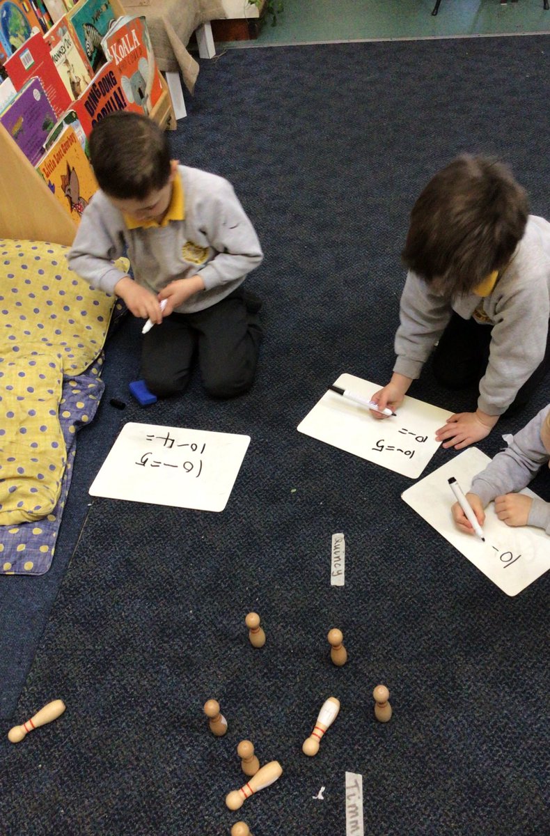 RedClassCharlt1's tweet photo. Subtraction time! We have been writing subtraction number sentences using Skittles to help us! https://t.co/pOZEnKQuLD