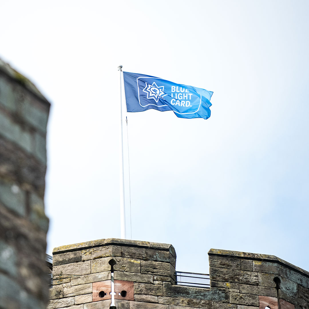 bluelightcard's tweet photo. Our Blue Light Card #ServicesDays are in full swing!
We’ve loved seeing your snaps from @CWOA @LEGOLANDWindsor @WarwickCastle and @altontowers and wanted to share a few of our faves with you!
See someone you know? Tag them! 💙
#servicesdays #bluelightcard https://t.co/jJHjP2CDZ3