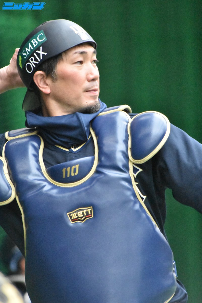 オリックスバファローズ 瓜野純嗣 ブルペン捕手 実使用パンツ sddefault.jpg