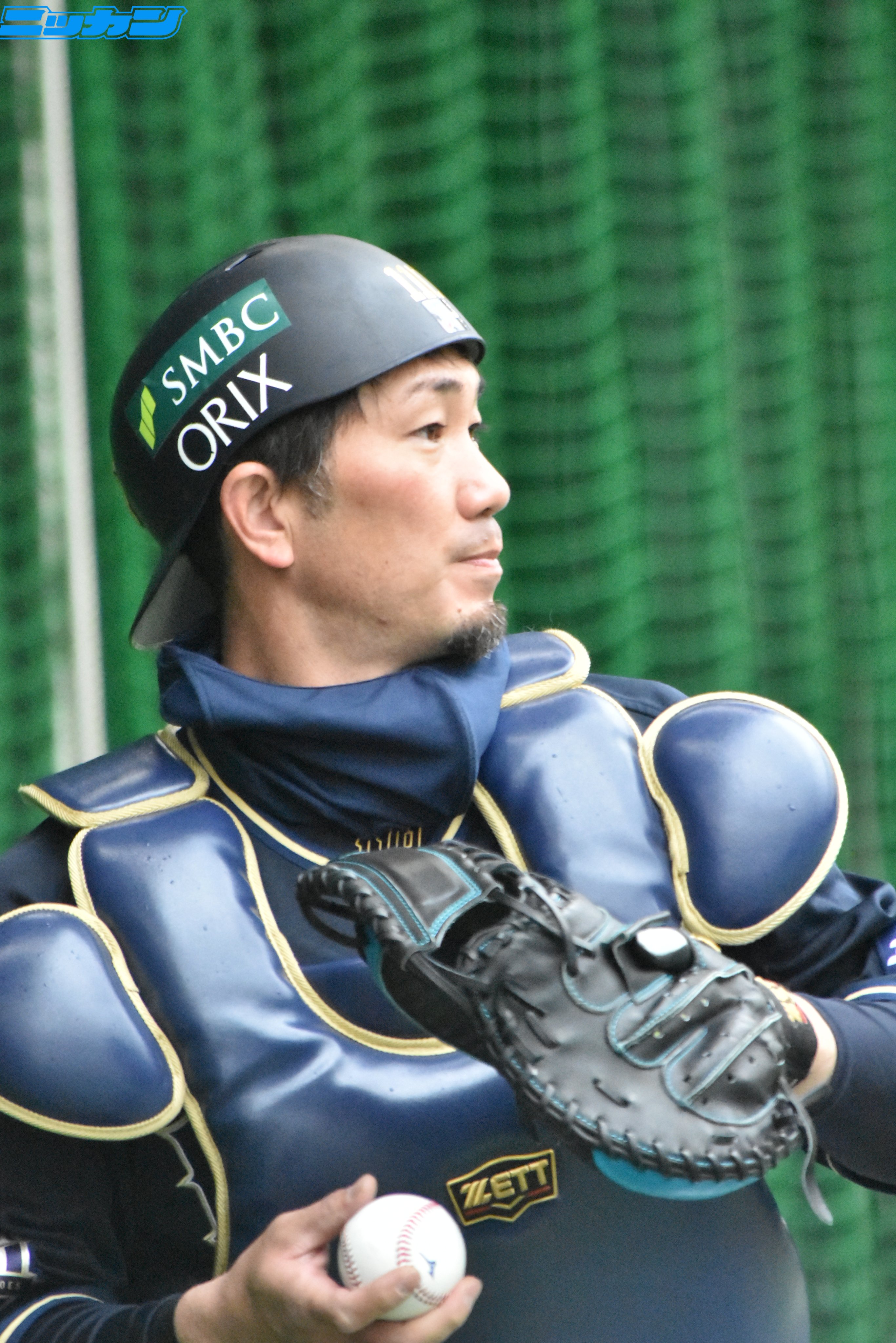 オリックスバファローズ 瓜野純嗣 ブルペン捕手 実使用パンツ sddefault.jpg