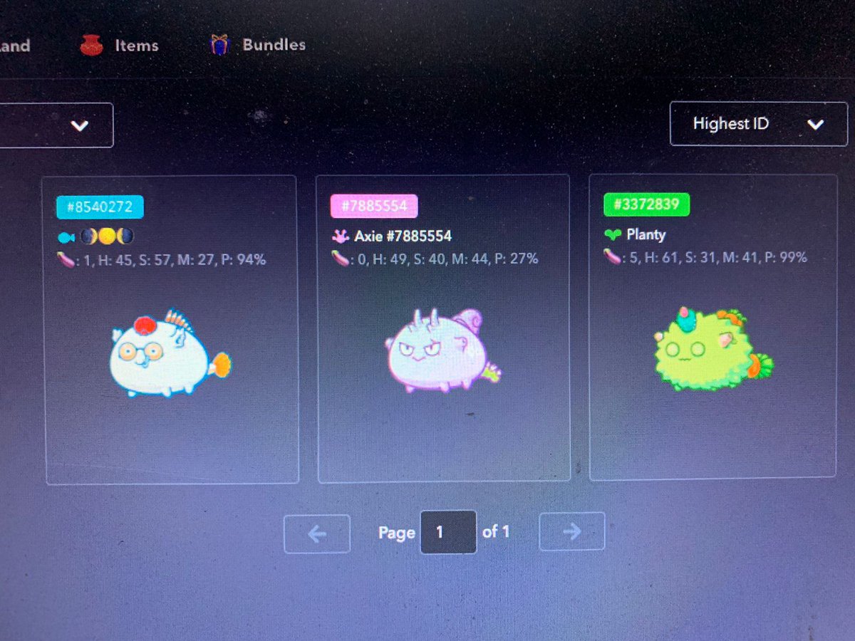 unique_axies's tweet photo. We are giving 2 scholarships and 200 SLP away for the best answers 🥳🥳🥳🥳
1️⃣How would place these teams
2️⃣How would you play these teams

Makes sure to also
✅Follow our page
✅retweet,like and answer 
✅follow @starjcap_gaming 

#AxieInfinity #AxieScholarship #AxieOrigin #AXS https://t.co/T052um2Wmm