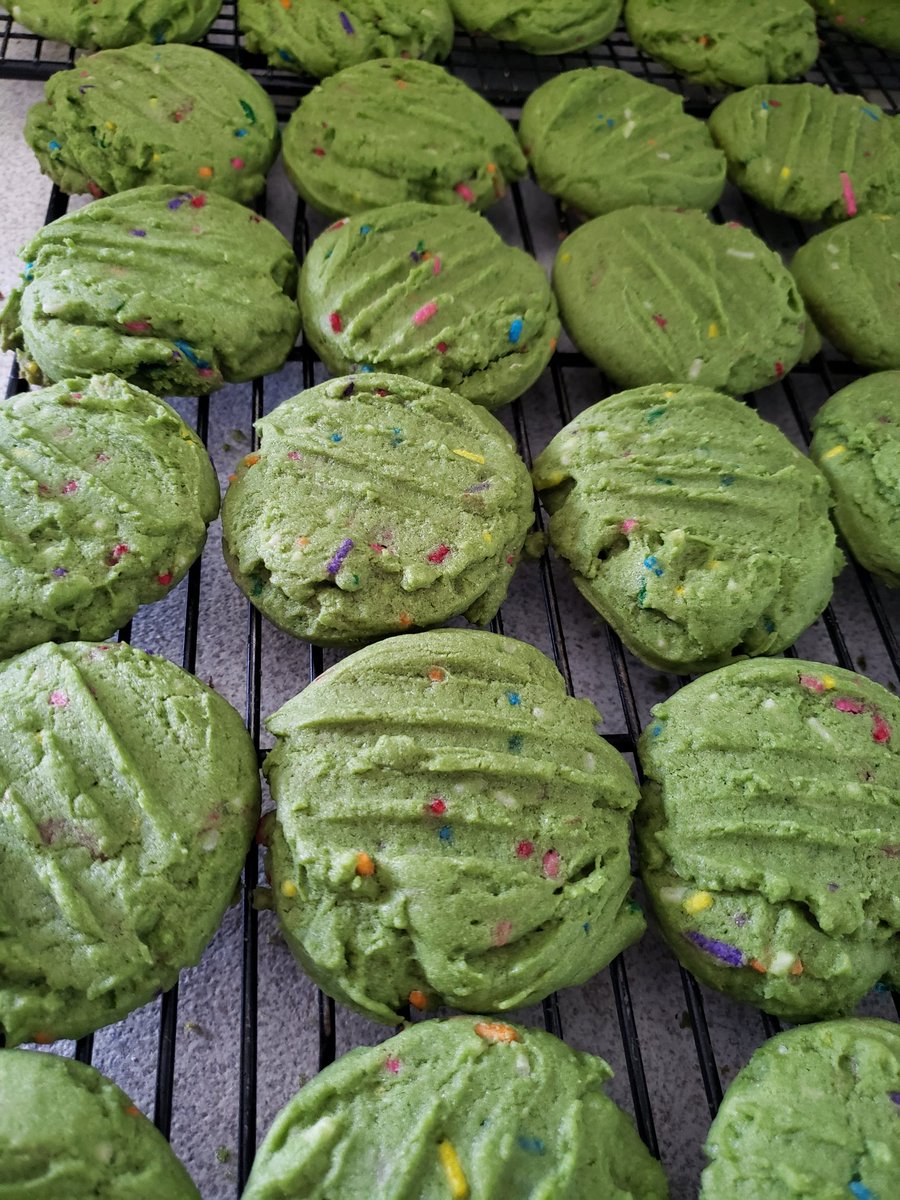 You get a green 🍪 and you get a green 🍪 Every one at <a href="/IRIC_WC/">IRIC</a> gets a 🍪
Happy St.Patricks Day IRIC