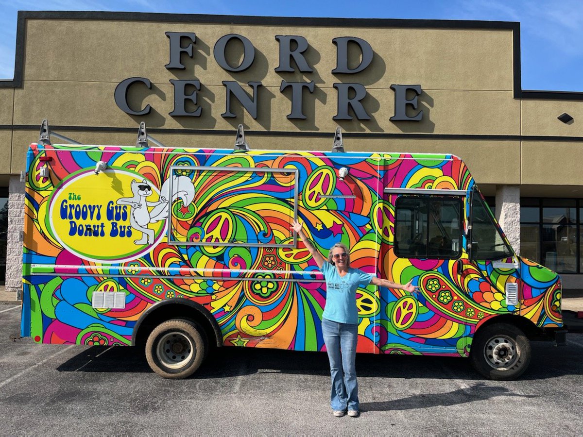NTRCommercial's tweet photo. Coming Soon- Groovy Gus Donut Bus will have a brick and mortar location at 1713 Scottsville Road at the Ford Center!  Lease completed by @NTRCommercial @DeborahPeeples https://t.co/MKoHCfrAOm