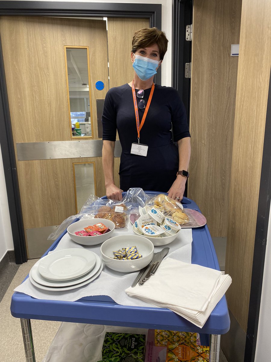 GovJsyHCJ's tweet image. Yesterday as part of Nutrition and Hydration Week, leaders in HCS served afternoon tea to inpatients at the Hospital and other community wards. Food and drink is really important in recovery. A fantastic opportunity to talk to patients . 1/2