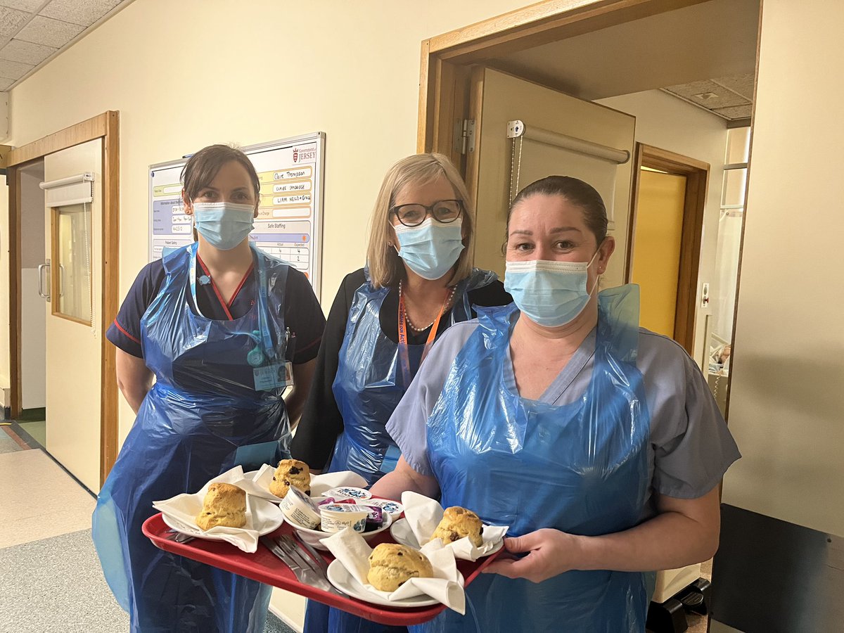 GovJsyHCJ's tweet image. Yesterday as part of Nutrition and Hydration Week, leaders in HCS served afternoon tea to inpatients at the Hospital and other community wards. Food and drink is really important in recovery. A fantastic opportunity to talk to patients . 1/2