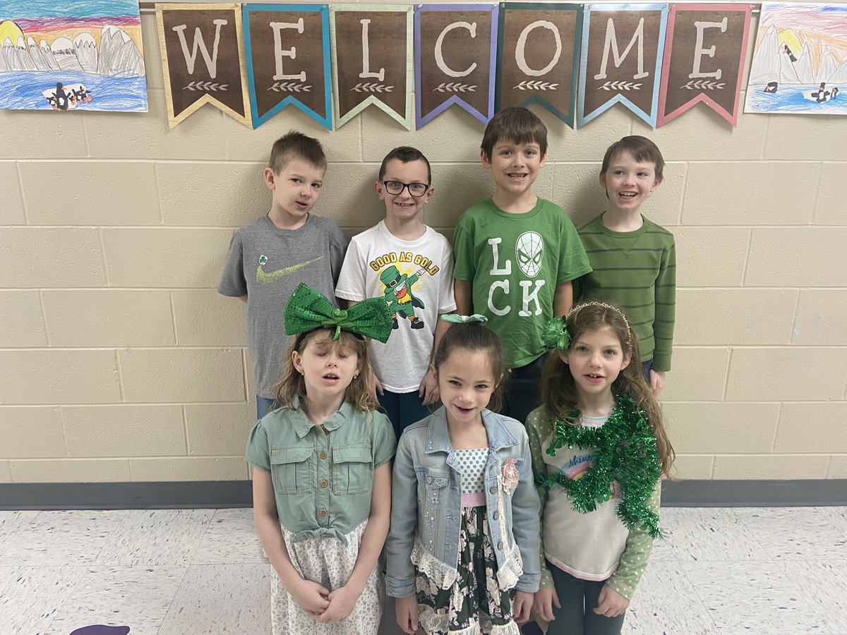strader268's tweet photo. #StPatricksDay #titantrue #2ndgraderocks https://t.co/WJ8R7HfRz0