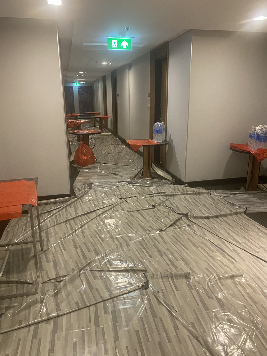 Jasonok_'s tweet photo. @ASQ  is anyone aware how tourists are treated in the hospitels provided by the heath system. Who is regulating them and what rights we have to ensure we are cared for Covid-19 and don’t get overcharged? I am using one and I feel this is a ripoff. @kluaynamthaihospital https://t.co/XhELMLDKe3