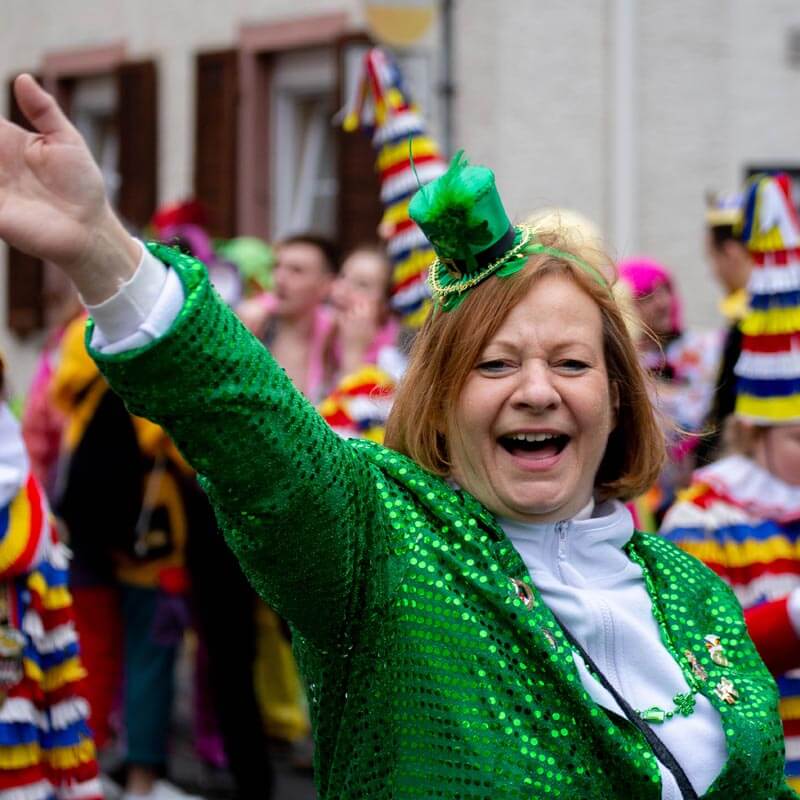 Eat Green for a Healthy St. Patrick's Day! Explore these resources: bit.ly/3puB5bq  #StPatricksDay #StPaddysDay 🍀🌈 🇮🇪