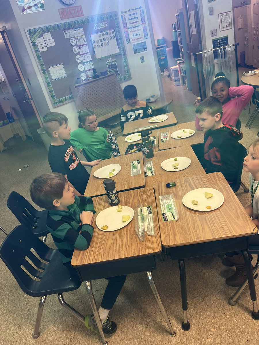 Mrs_Hamilton1st's tweet photo. Green food tasting to write our opinion of the best green food. #apples #grapes #celery #pickles #lime @WindsorFarmES which do you think is the best? https://t.co/G0qWbMM6TZ