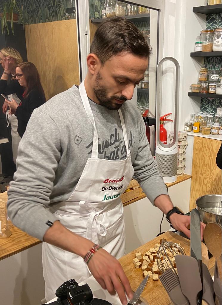 BernasCOM's tweet image. L’atelier cuisine pour les sportifs de @brandt.electromenager 🧑‍🍳

À la Pépite Paris a eu lieu le tout premier atelier cuisine pour les sportifs de Brandt ! #BrandtMarathon2022
#BernasCOM #agencedecommunication #communicationagency #communication #agency #sport #professionnel