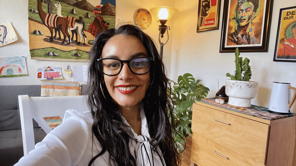 DreaValderrama's tweet image. ¡Buenos días!🌞 My name is Drea Valderrama. I represent House District 47 which includes outer East #Portland in the Oregon State Legislature. I serve as Deputy Whip for the House Democratic Caucus, and I’m a mom, runner, reader, plant lover + advocate. #MAPactionweek #MAPchat