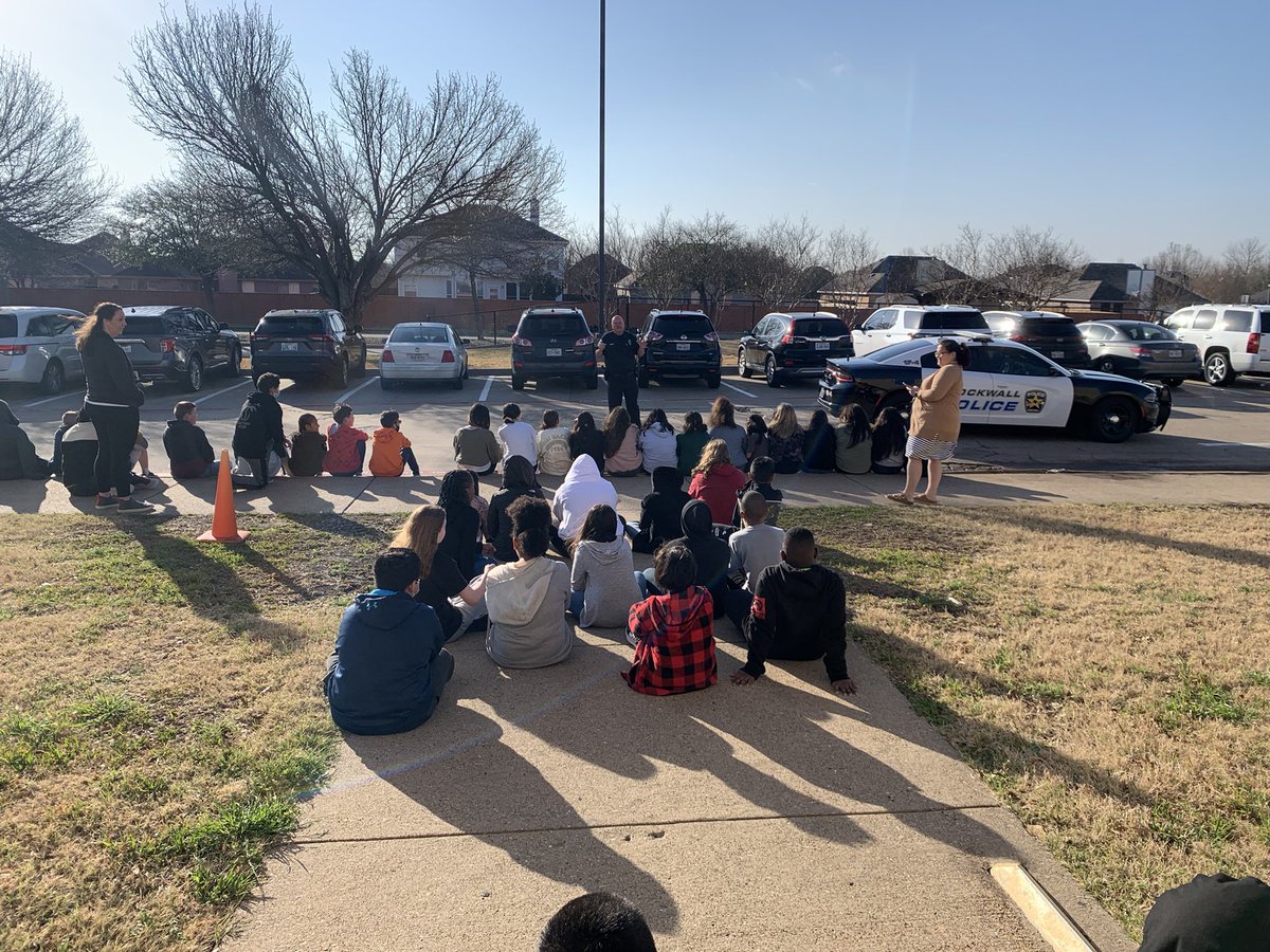 RochellRangers's tweet photo. Career Day is off to a great start! Thank you to all our first responders who are coming throughout the day. If you drive by, we are learning about first responders so we will have emergency vehicles on campus all day. More pictures to come. https://t.co/XpfQeCAfV2