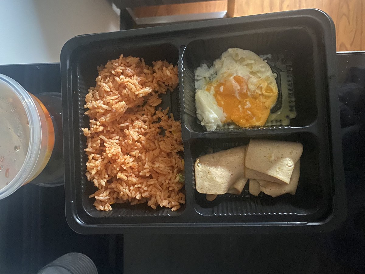Jasonok_'s tweet photo. @bangkok_airways is anyone aware how tourists are treated in the hospitels provided by the heath system. Who is regulating them and what rights we have to ensure we are cared for Covid-19 and don’t get overcharged? I am using one and I feel this is a ripoff.#kluaynamthaihospital https://t.co/5qU2GFYwNq