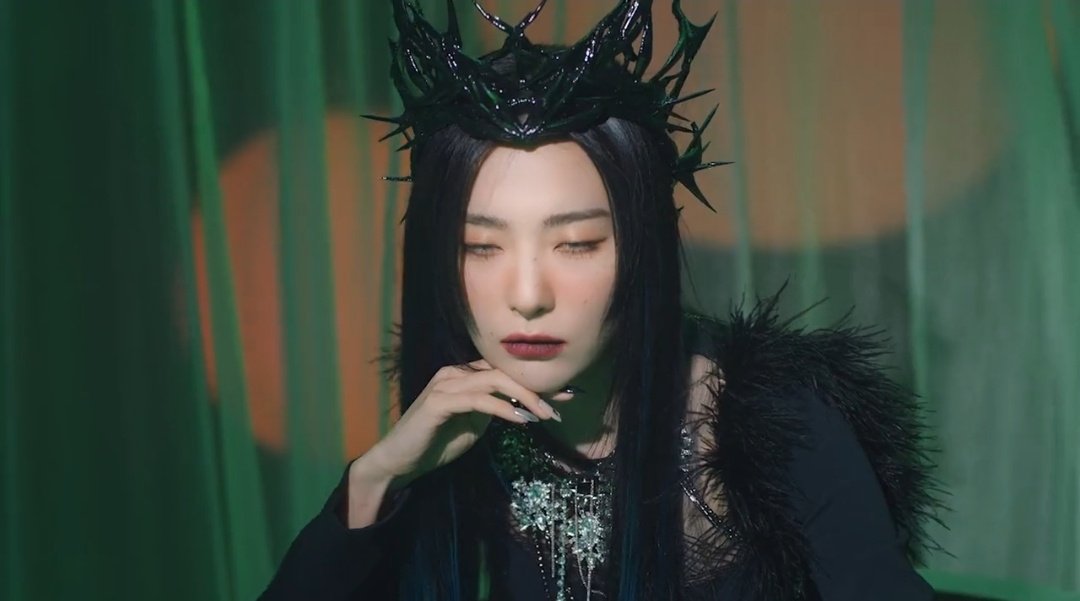 seulgipicspnsk's tweet photo. KANG SEULGI FROM RED VELVET https://t.co/52BAAomxqF