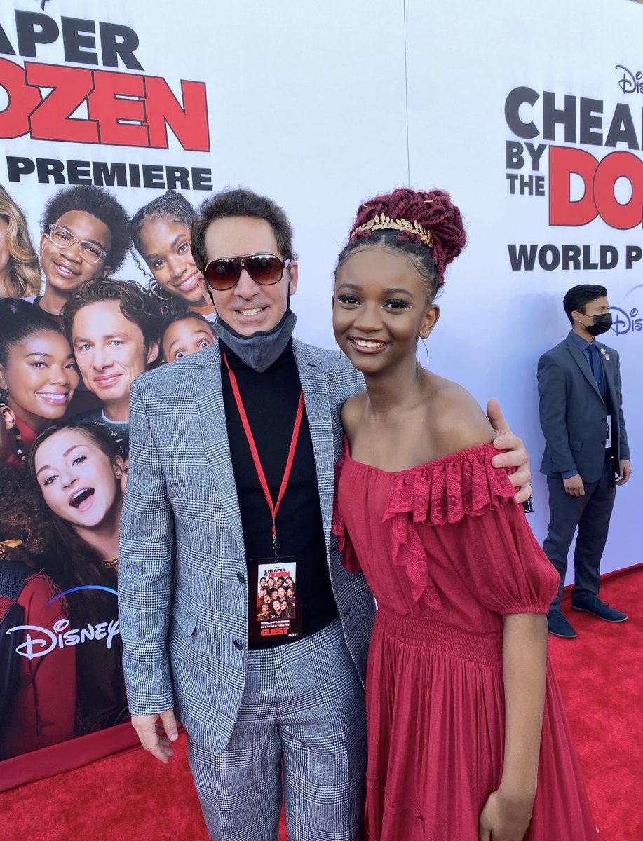 Met up with @itsariabrooks from our film #BetterNateThanEver on the red carpet for #CheaperByTheDozen last evening