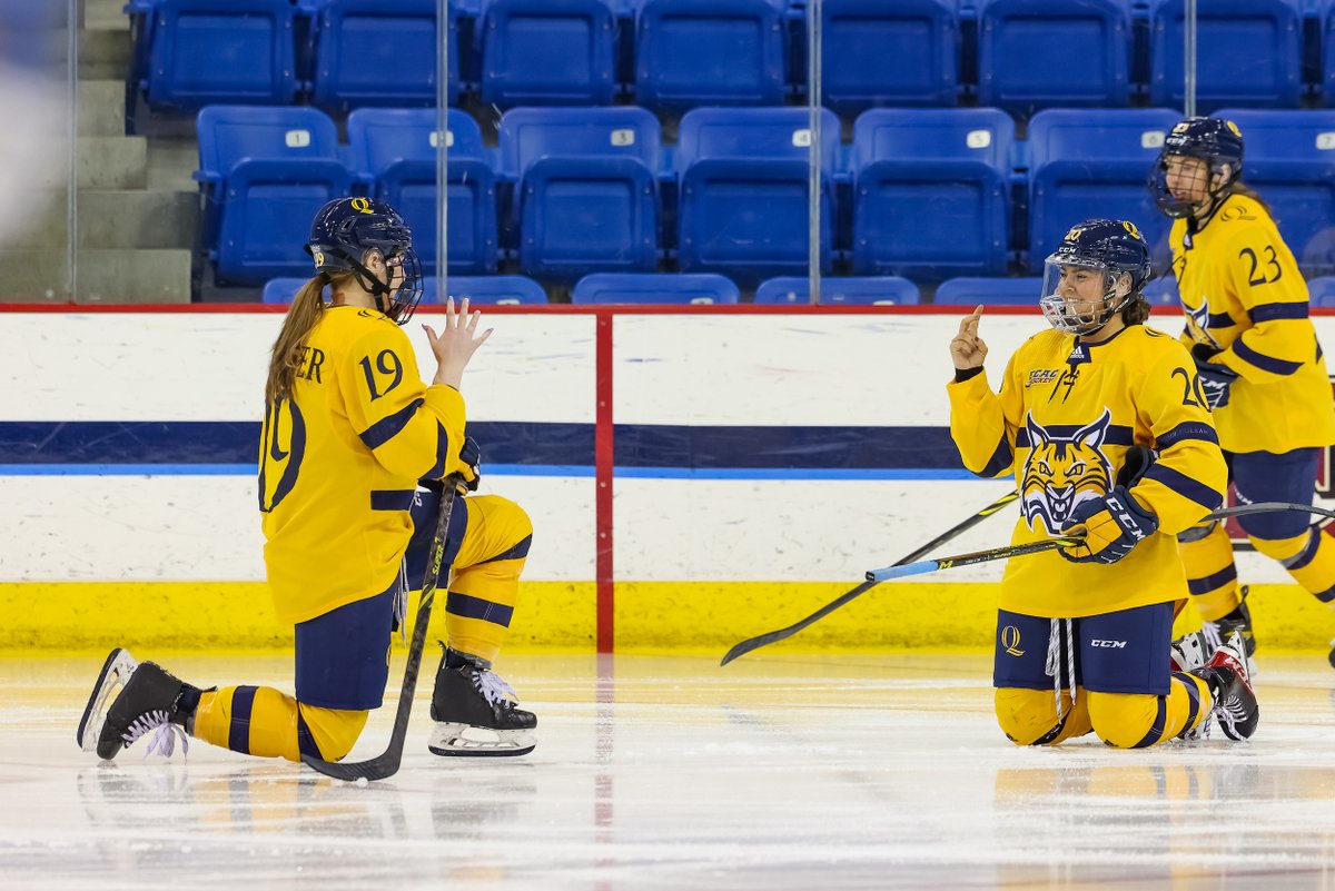 QU_WIH's tweet photo. Gabby Vitelli 💙 

Congrats on an amazing 4 years at QU! When you think of a great teammate, you think of Gab. Her energy is infectious and you can hear her cheers from miles away. We wouldn't be us without her!

Can't wait to see what your future holds, Gab! https://t.co/E04OOiOChY