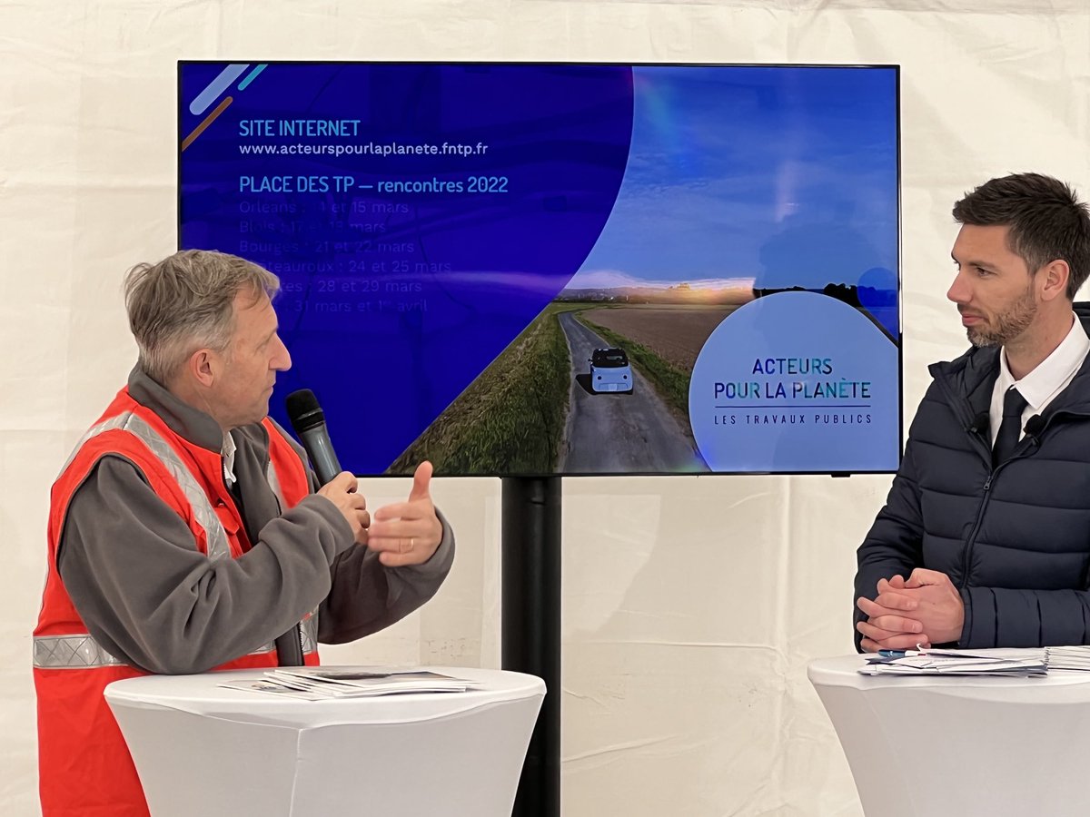 👏 ⁦<a href="/PDuphil/">Paul Duphil</a>⁩ Directeur Général de ⁦@preventionbtp⁩ de passage dans le Loir et Cher, nous rend visite sur <a href="/place_des_tp/">Place des TP</a>⁩ Blois pour nous parler de la prévention dans les TP. ⁦<a href="/DorianBonnefoy/">Dorian BONNEFOY - OPPBTP</a>⁩ ⁦<a href="/FNTP_info/">Les Travaux Publics</a>⁩ ⁦<a href="/cavagneb/">Bruno Cavagné</a>⁩ ⁦<a href="/JcAngenault/">J-C Angenault</a>⁩