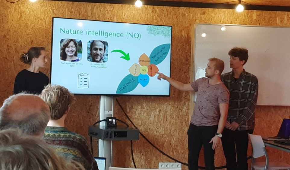 agnesvandenberg tweet media