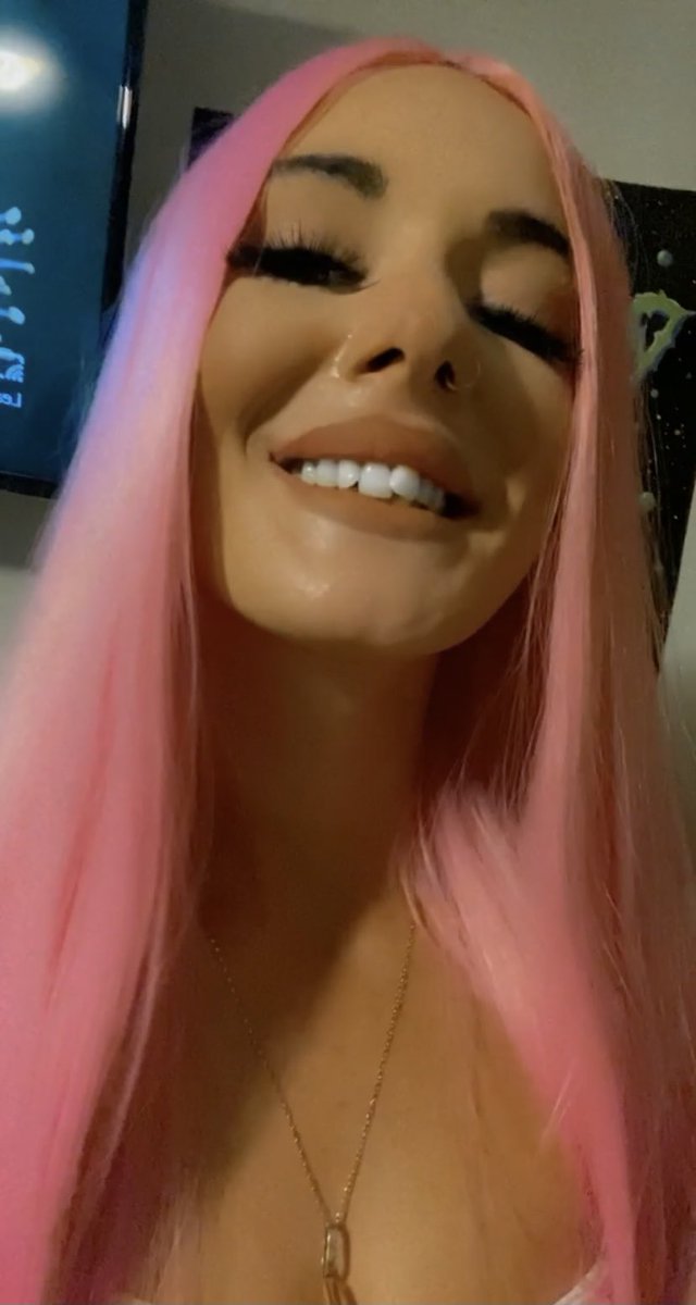 RavenMacaria tweet picture