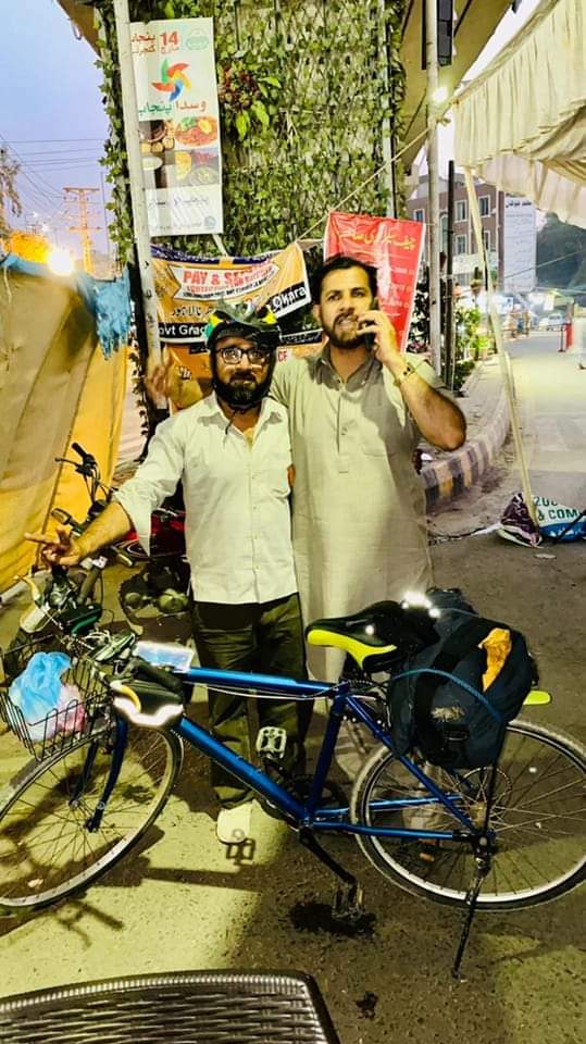 lecturerakhtar's tweet photo. ہم اپنے سازوسامان کے ساتھ دھرنے میں پہنچے 
#11thDayOfLahoreDharna
@VeerJee1975
@aakif_iftikhar https://t.co/bGdlqP39WM