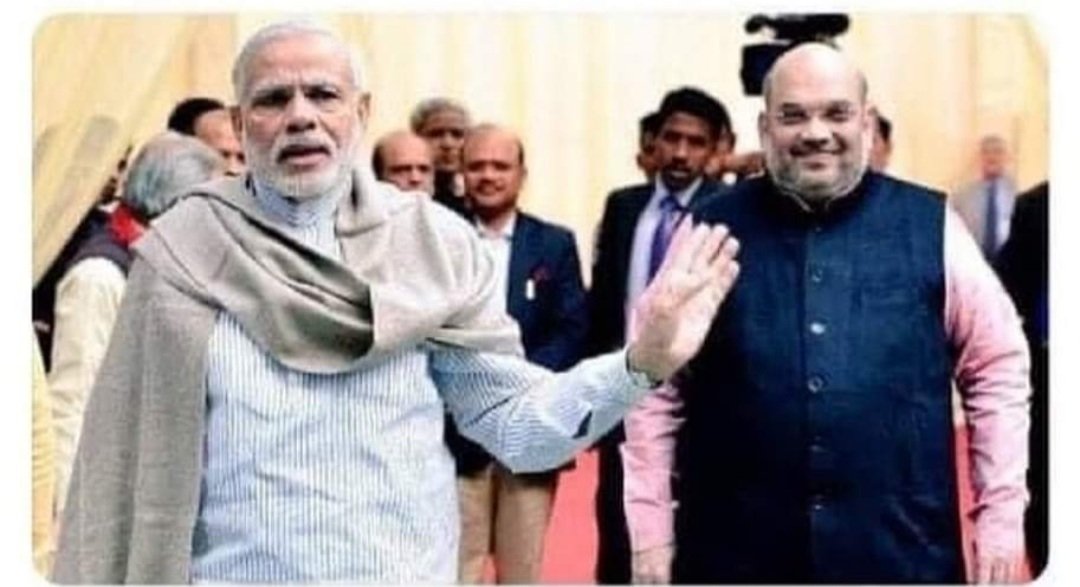 Syedfarhan1696's tweet photo. Ye keh raha hai "Raat 8 baje saare channels me The Kashmir Files chala dete hain" https://t.co/M3CXghUVYp