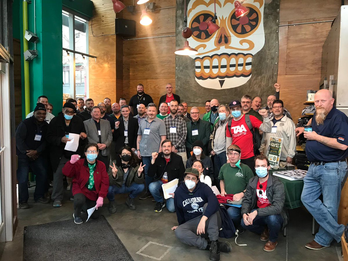 council_labor's tweet photo. Madison labor stands with Colectivo workers &amp; @CCR_Union demanding that management bargain in good faith! Builders, teaching assistants, municipal workers, and university staff back the union! https://t.co/rxli4syFsG