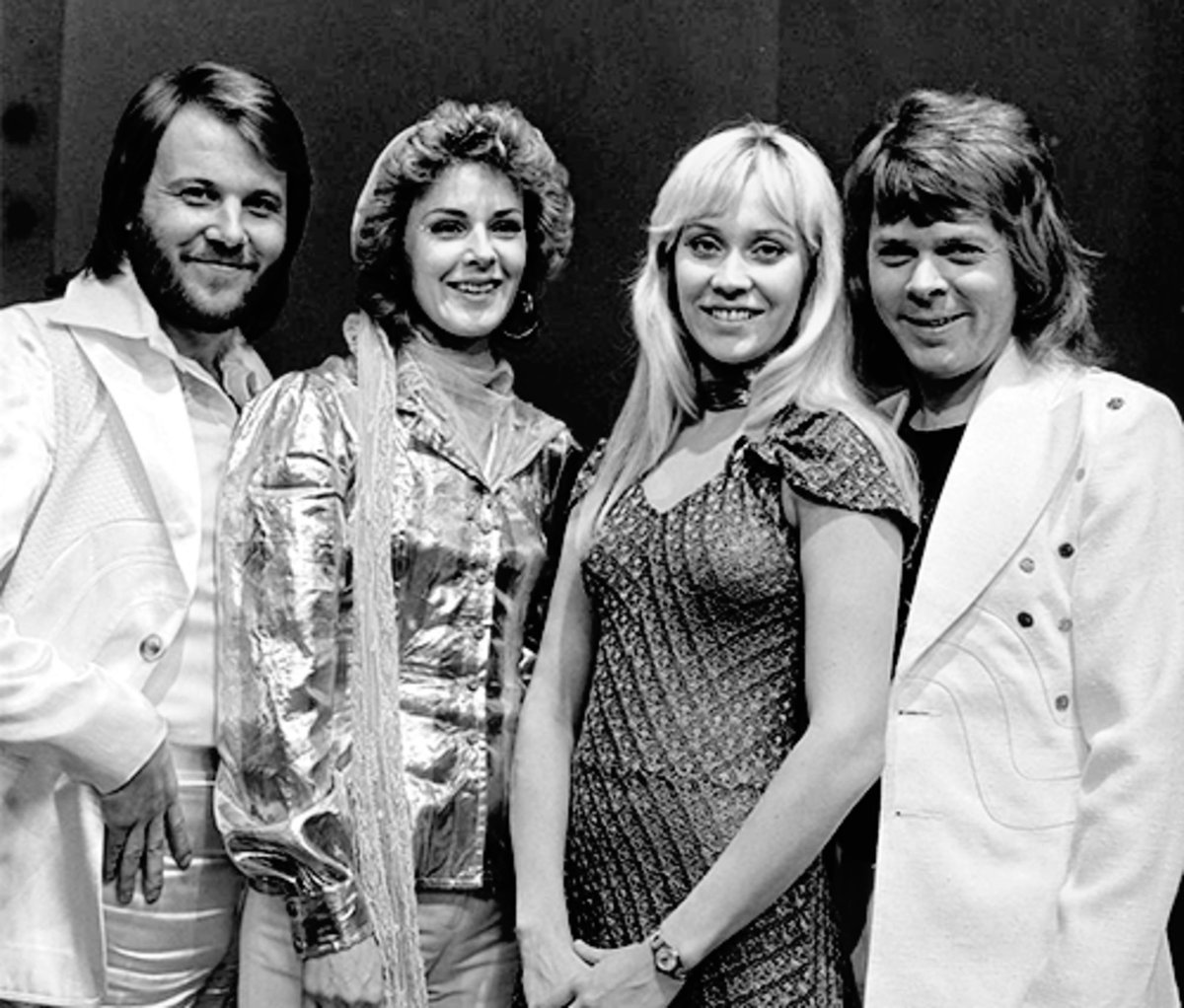 _MoreHarmony's tweet image. ✨CALLING ALL DANCING QUEENS AGED 16+!✨ We’re starting a medley of songs by one of the greatest pop bands EVER tonight, so why not take a chance on us &amp;amp; come along?! 7:15pm, Wadebridge Ambulance Hall - it’s gonna be Abba-solutely awesome!! 🤩👯‍♀️ #LABBS #SingBarbershop #ACappella
