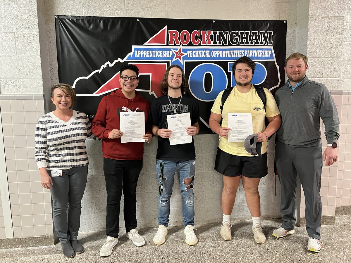 Christy Hensley (@christyhensley3) on Twitter photo Team MHS extends congratulations to our 4 (1 student not pictured) MHS Panthers who have been offered pre-apprenticeships with our <a href="/rockatopnc/">ROCKATOP</a> partnering companies! 🐾🎉☀️<a href="/RCS_NC/">Rockingham County Schools</a> <a href="/RyanDMoody1/">Ryan D. Moody</a> Team MHS extends congratulations to our 4 (1 student not pictured) MHS Panthers who have been offered pre-apprenticeships with our <a href="/rockatopnc/">ROCKATOP</a> partnering companies! 🐾🎉☀️<a href="/RCS_NC/">Rockingham County Schools</a> <a href="/RyanDMoody1/">Ryan D. Moody</a>