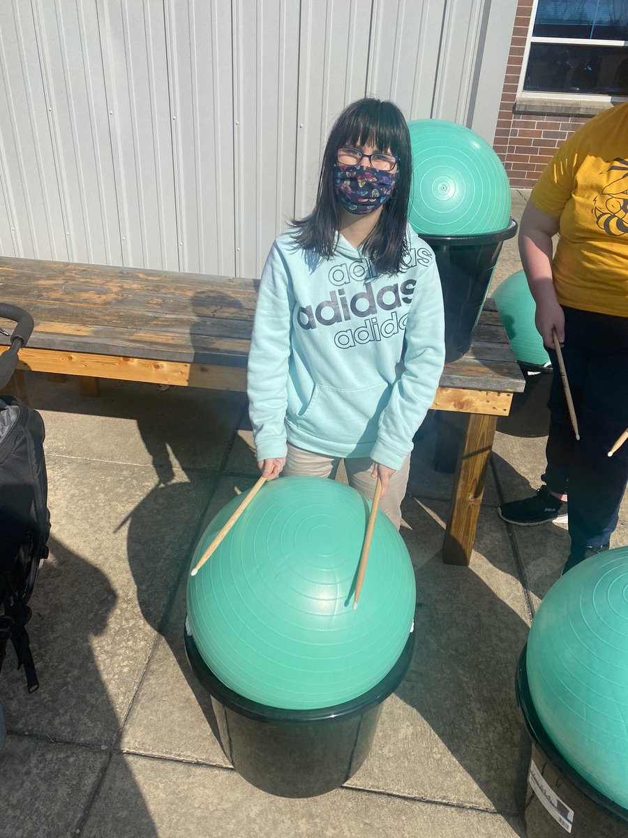 Nice weather calls for some cardio drumming in the courtyard! Thank you <a href="/FoundationSAS/">FSAS</a> for funding the supplies for us! We are SO excited to get a ton of use out of these!  <a href="/MrsSieversSHS/">Abby Sievers</a>