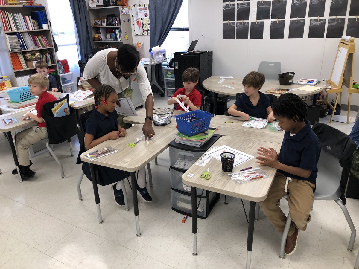 BBrownIndy's tweet photo. I LOVED visiting @HerronPrep this morning! For a school in its first year that launched during a pandemic, it is off to an amazing start. School culture is great, academic data is trending up, and Dr. Tenika Holden-Flynn is leading the school brilliantly. https://t.co/P6n02CEgf9