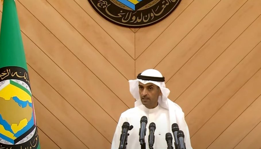 #BREAKING: #GCC Secretary-General Nayef Al Hajraf announces hosting consultations between #Yemeni parties to resolve the crises
