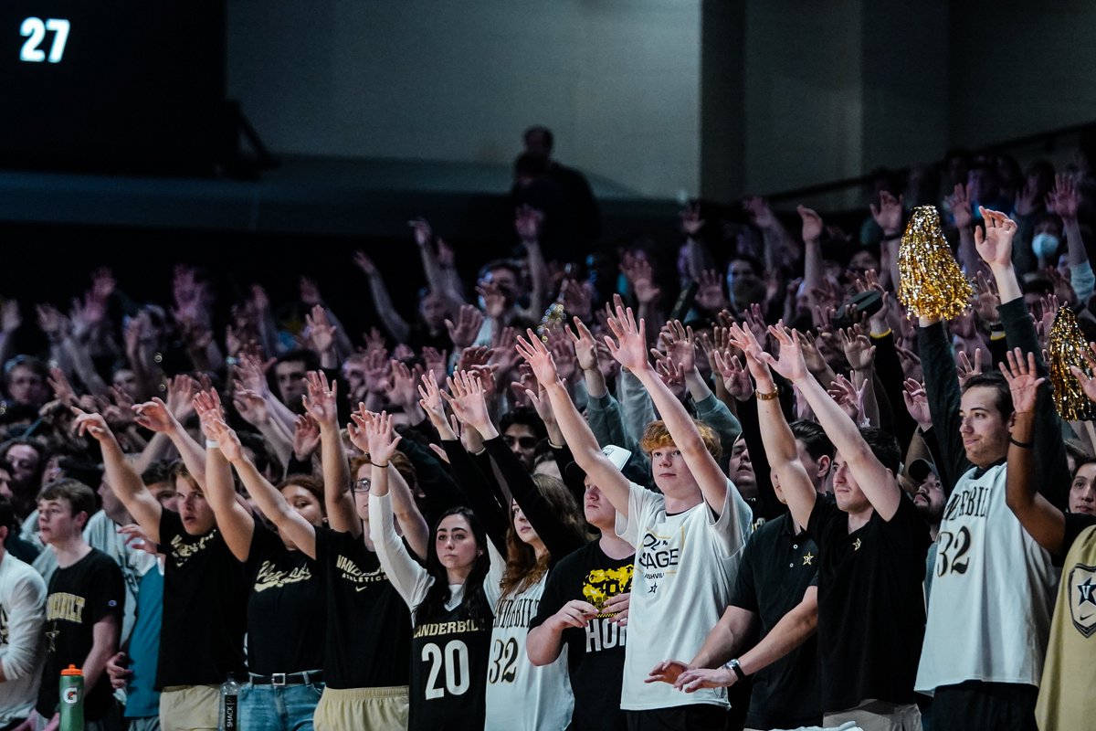 VandyMBB's tweet photo. 🚨🎟️
Tickets for our NIT game Sunday vs. Dayton at Memorial are on sale NOW.
General admission & reserved
⚓️ https://t.co/MImA7bDwCg
Vanderbilt student tickets
⚓️ https://t.co/jRw8CgXLd3
#MemorialMagic | #AnchorDown https://t.co/Ej7WS1pUxr