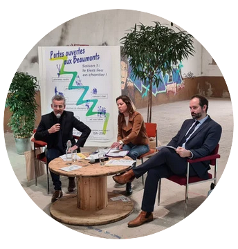 citeradio's tweet photo. On a entendu dire que l'école Maryse Bastié allait déménager 🤔 Il vous suffit de cliquer sur ce lien pour en savoir plus ! 😎 https://t.co/bIjpp8g6w2 
#villedetours #école #déménagement #conferencedepresse https://t.co/WVA1P7F7Fy