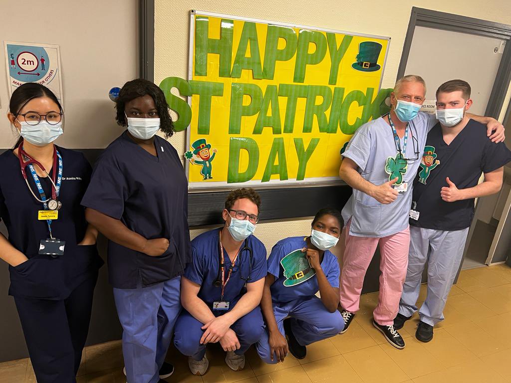 CambridgeKWHH's tweet photo. Happy #StPatricksDay from the Cambridge K team to yours

 @EKHUFT @SusanAcott @ChrisHamson @SueBrassington @SueBriant1 @paulaKnights3 @TherapiesEKHUFT @ClinicalGsm @EKHCharity @kindnessiscont4 https://t.co/ryYopuA46D