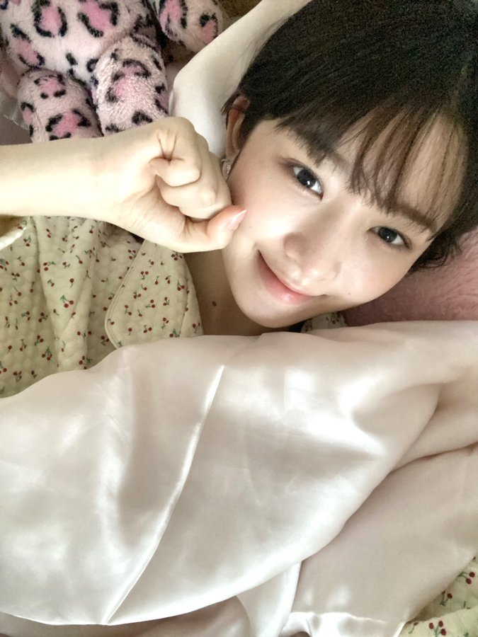 nauorei's tweet photo. her pale face exudes innocence. she is not only stunningly attractive, but she also possesses remarkable beauty. ₊˚. ୭̥ https://t.co/O0XUI2Zbuf
