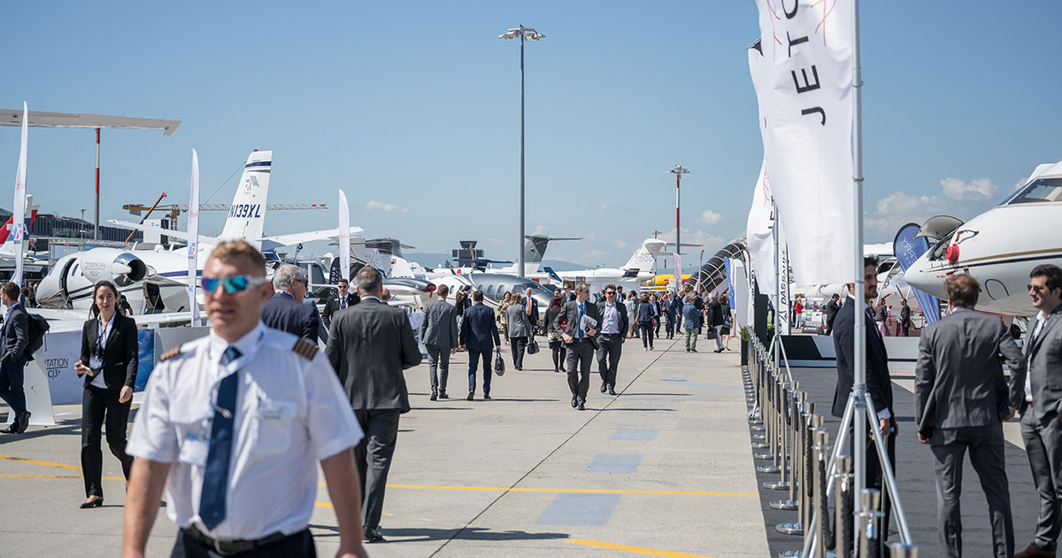 ebace's tweet photo. Attendees of the in-person, 2022 European Business Aviation Convention &amp; Exhibition will be able to check out an extensive lineup of the most advanced business aircraft, from high-tech small aircraft through ultra-modern intercontinental jets: https://t.co/hLBwqrQ9aY #EBACE2022 https://t.co/MVwCXyqSpS