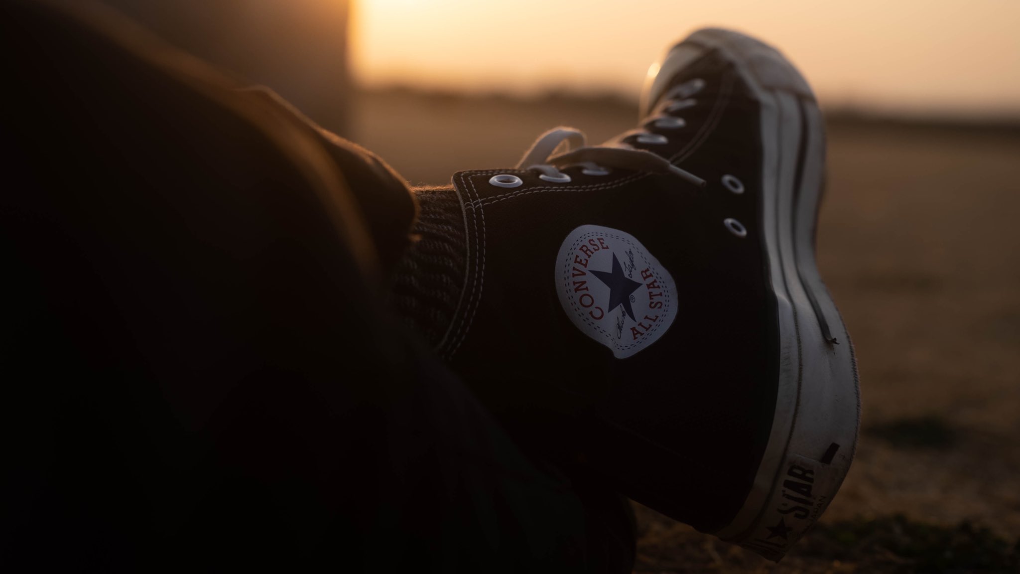 Aya 映像クリエイター おしゃれコンバース ファインダー越しの私の世界 キリトリセカイ 写真好きな人と繋がりたい 写真好きと繋がりたい Converse スニーカー 靴 T Co 2msrmxaveh Twitter