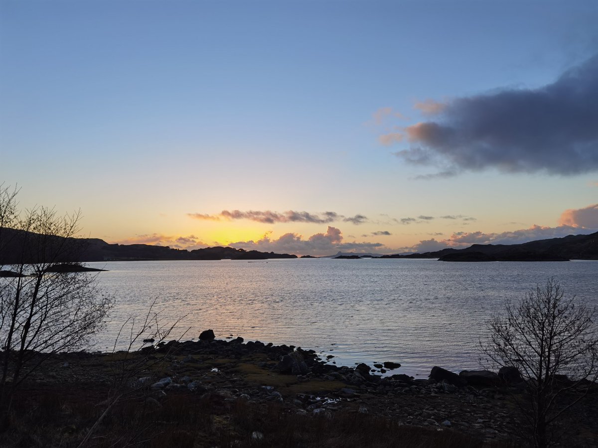 wingnut415's tweet photo. Visit to Acharacle Stn, really positive crew keen to expand role and deliver more. Good to hear SC Robb interviewed 3 candidates for Acharacle last night at Strontian station and SC Stevenson visited Dunvegan. Great to see this engagement with the teams in the Highland West area. https://t.co/n30oFSGypH