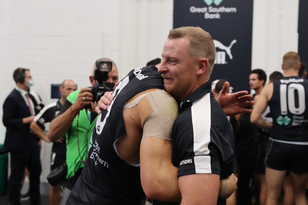 CarltonFC's tweet photo. Feels. 

#AFLBluesTigers https://t.co/GQ1QB1Ja8m