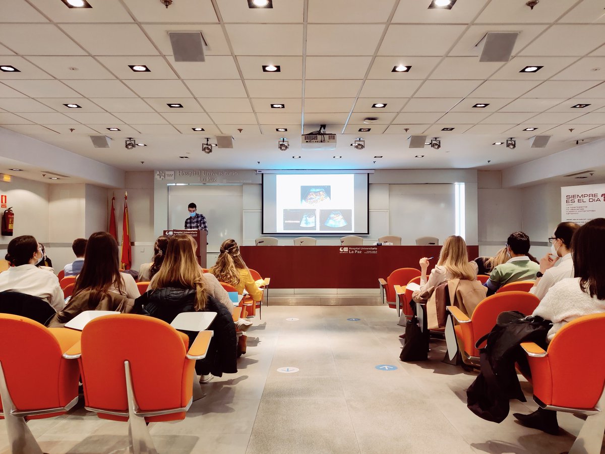 mvaca87's tweet photo. Muchas gracias a los residentes de #Nefrología por su participación en estas jornadas formativas. Sala llena! Dos días para aprender la importancia de la #ecografía en nuestra especialidad. @SOMANEorg @sengndi @Nefrologialapaz https://t.co/VC63NRTNpm