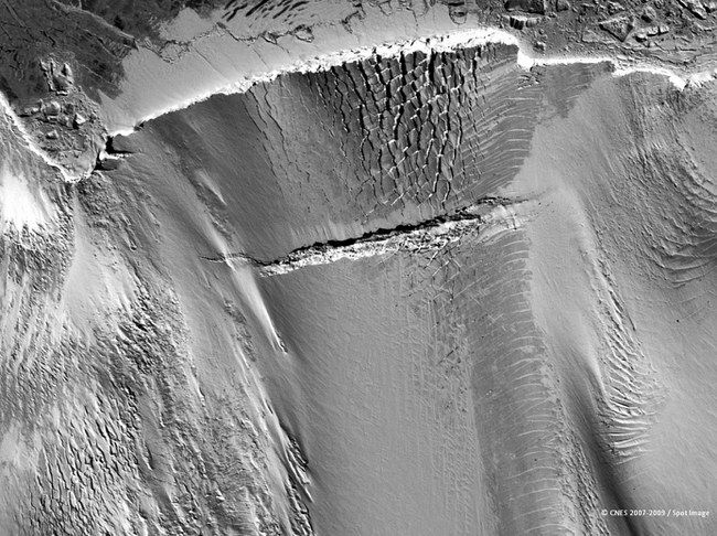 PhD opportunity: Mass losses of the polar ice sheets. New constraints from stereoscopic imagery and laser altimetry. Deadline: 11 June. The selected candidate will then apply (late June) to a PhD fellowship from the doctoral school. adum.fr/as/ed/voirprop…