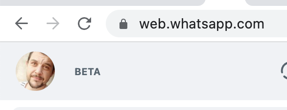andresgutgon's tweet photo. If you go to @WhatsApp you can see a BETA version of myself. #ConfusingUI xD https://t.co/8nJawQet1b