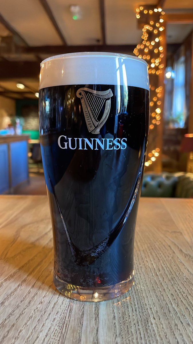 Happy St Patrick’s Day!! 
☘️☘️☘️☘️☘️☘️☘️

#stpatricksday #guinness #thirstythursday
