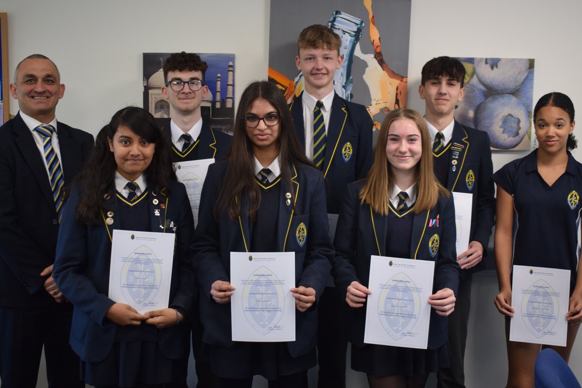 SRA_StAlbans's tweet photo. Congratulations to students Luca T, Thomas D, Rayhan M, Harry C, Omar H, Yuki S-M, Marcos SB, Nila V, Innes D-W, Leila O-B, Mya H, Simra N.

They were presented with a Headteacher’s Award for exemplary dedication and attitude ensuing outstanding work in GCSE Design &amp; Technology. https://t.co/LxxSS2thiy