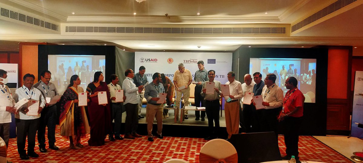 Setting a meaningful roadmap on corporate engagement in TB elimination in Telangana at a state led Corporate Consultation on TB held in Hyderabad.Various  apex bodies of industries and corporate representatives actively participated.<a href="/ddgtb2017/">DDG - TB | #TBMuktBharat</a> <a href="/jayesh_ranjan/">Jayesh Ranjan</a> <a href="/drgsrao/">Dr. Gadala Srinivasa Rao</a> <a href="/IdefeatTb/">iDEFEAT TB Project</a>
