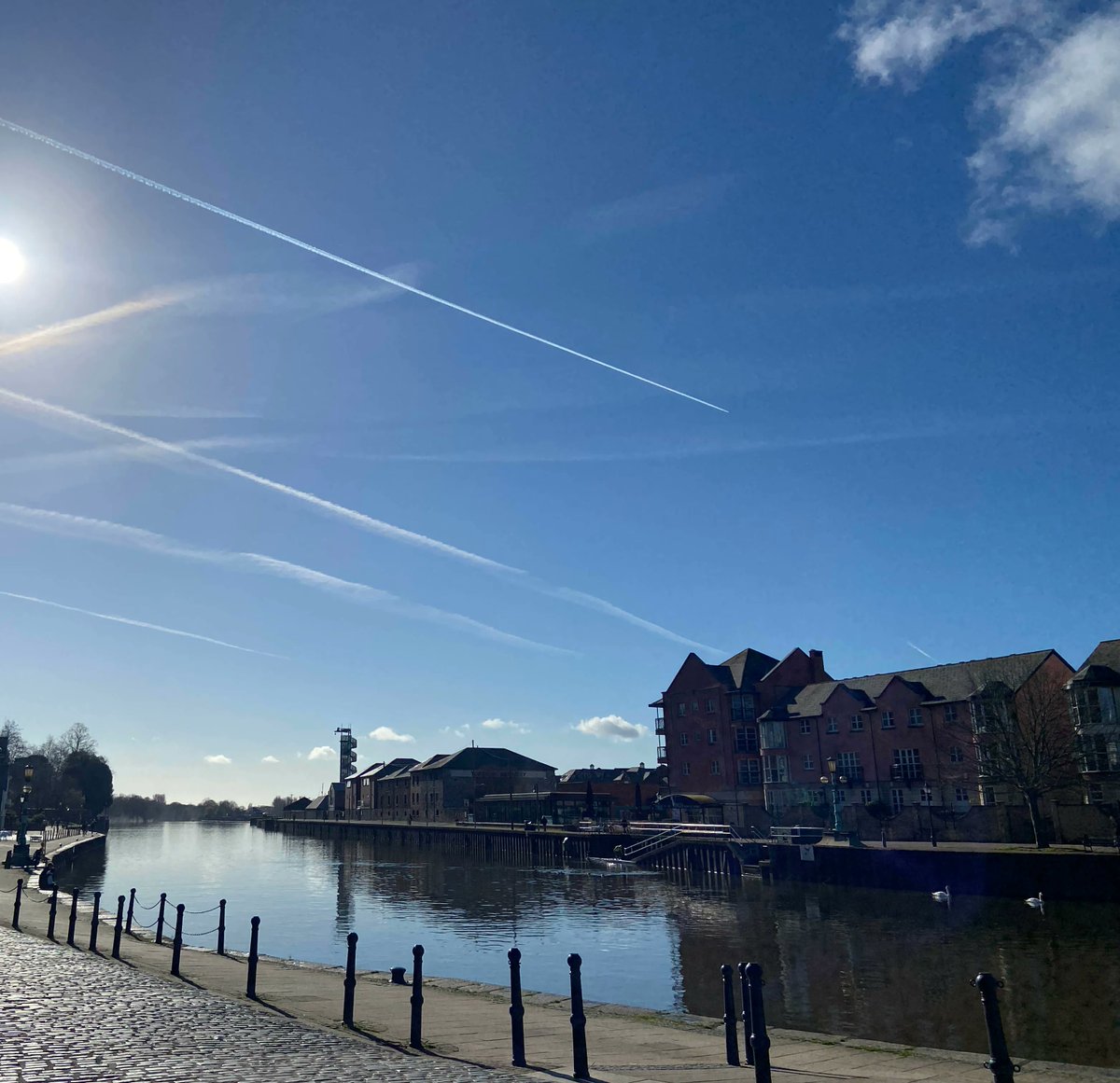 It's a beautiful spring day in Exeter, where one of our Sure offices is located. An appropriate word from <a href="/susie_dent/">Susie Dent</a>: ‘apricate’ (17th century): to luxuriate for a moment in the warmth of the sun 
buff.ly/3u8OzKi 
#surelanguages #WordOfTheDay #Spring